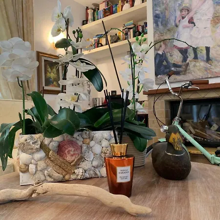 Bed & Breakfast A Due Passi 3*