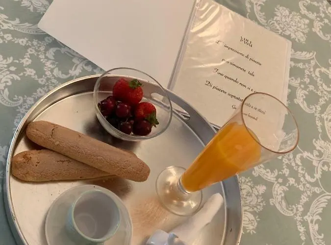 Bed & Breakfast A Due Passi Olbia